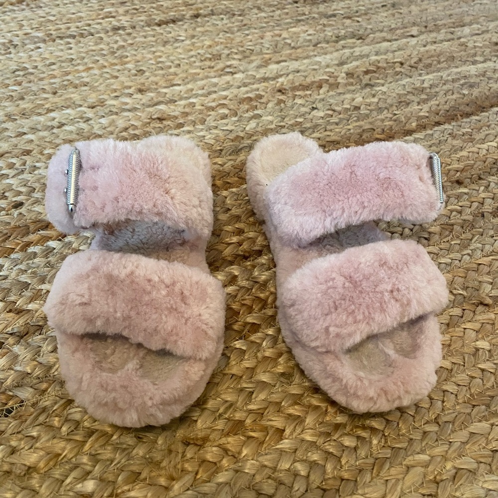 Ugh Slippers - image 2